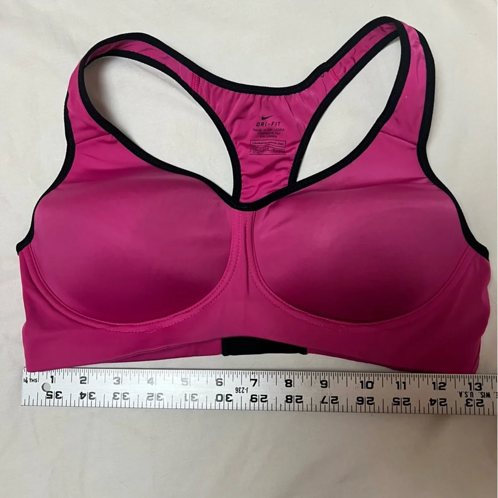 Nike | Dri Fit Padded Sports Bra Size 36B - Picture 3 of 11